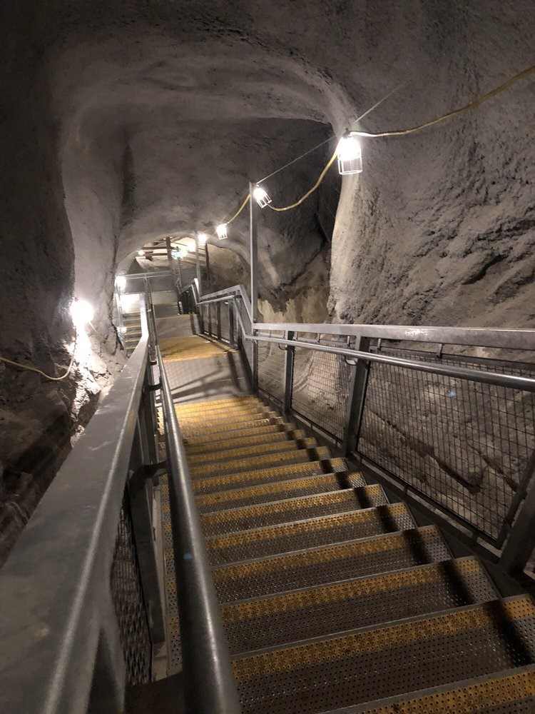 Black Diamond Mine Stairs - NV5