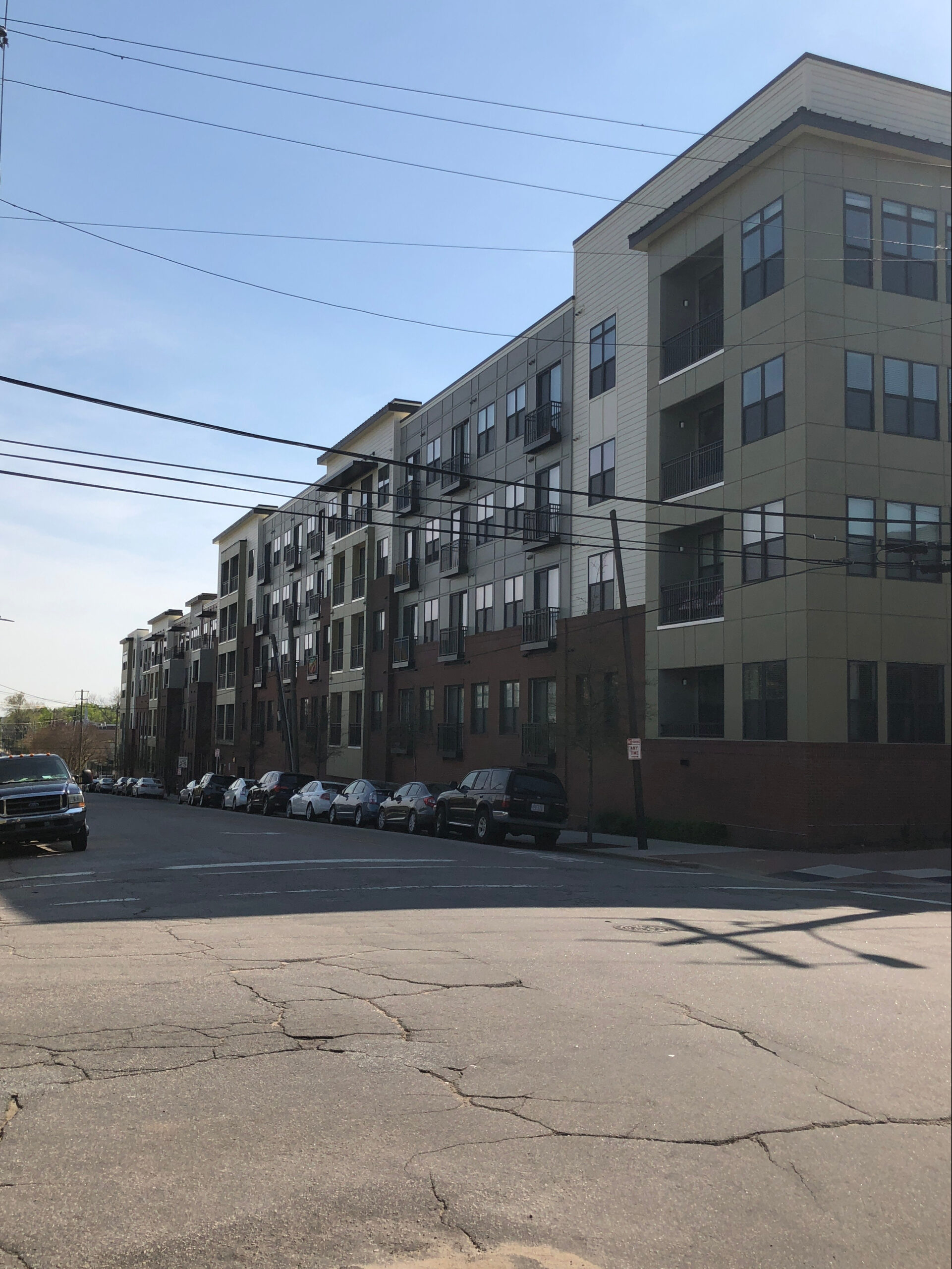 The Lincoln Apartments NV5