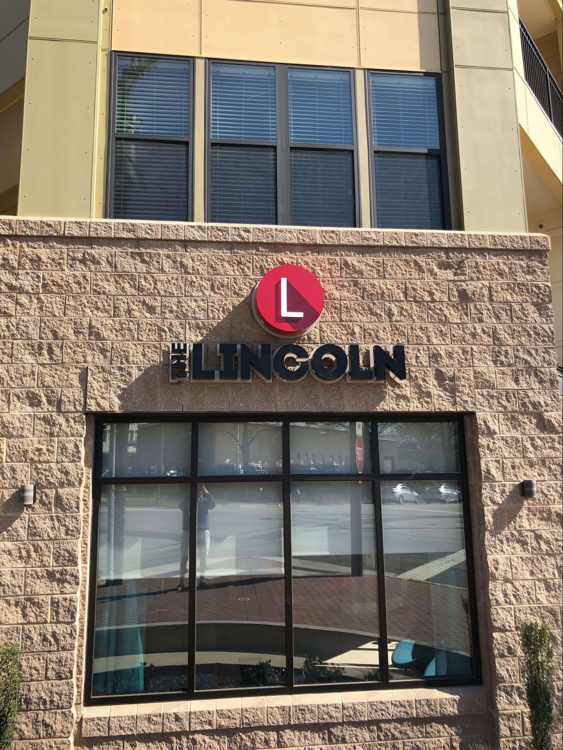 The Lincoln Apartments NV5